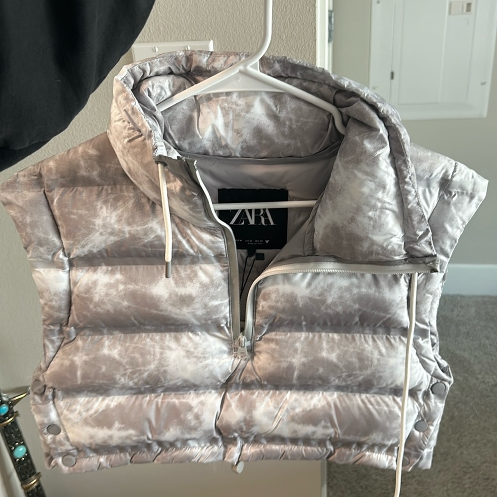 Zara cropped vest
